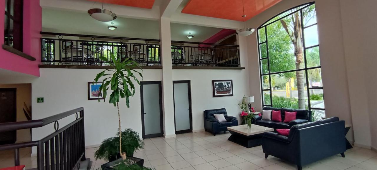 Hotel Ejecutivo Aeropuerto Alvaro Obregon Extérieur photo